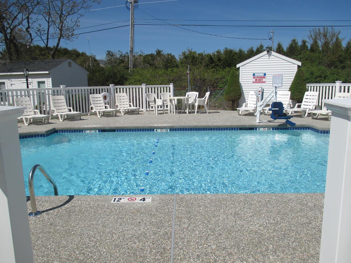 Long Beach Motor Inn Йорк Экстерьер фото