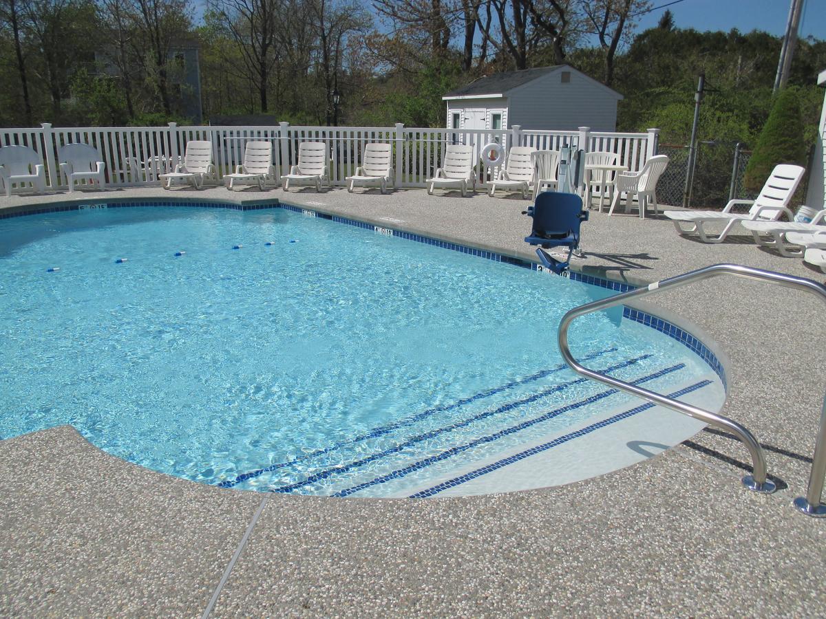Long Beach Motor Inn Йорк Экстерьер фото